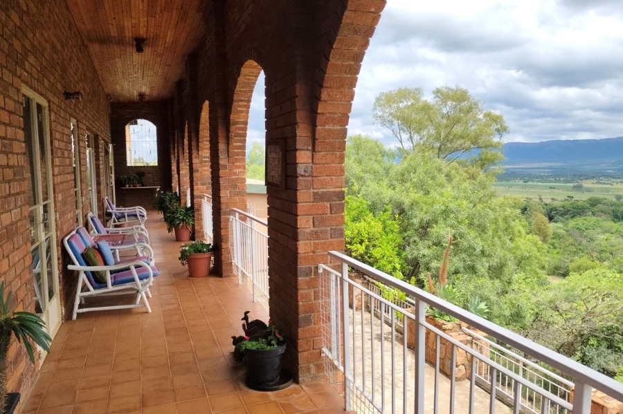 Commercial Property for Sale in Hartbeespoort Rural North West